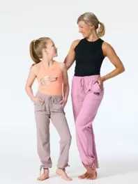 Lasten narupunttihousut raikkaissa väreissä –