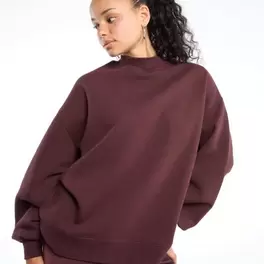 Sweatshirt with stand-up collar