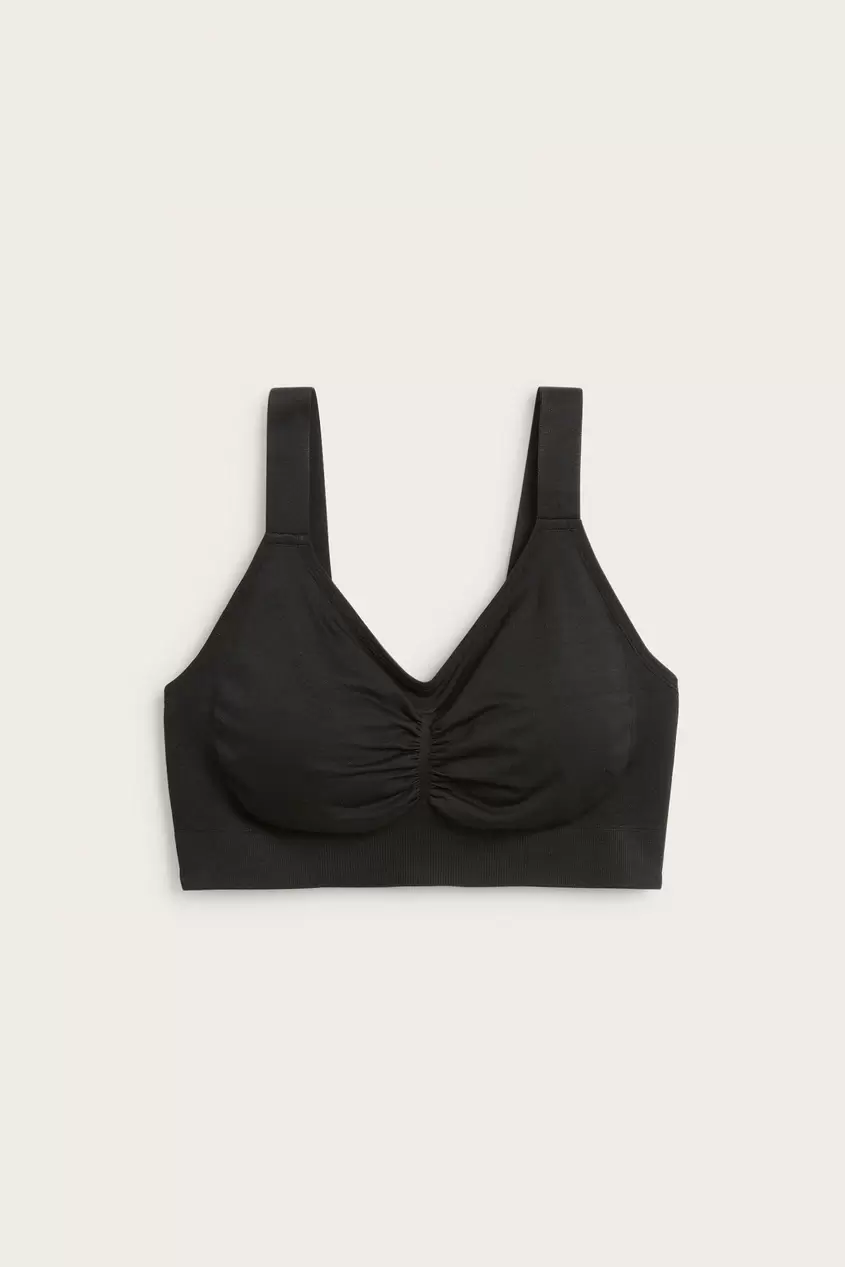 Saumattomat kaarituettomat rintaliivit