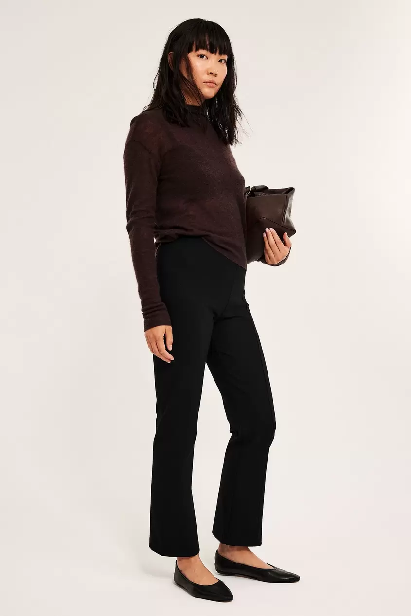 Suorat pull-on-housut