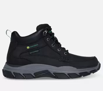 John Deere Waterproof: Respected – Landin - Black