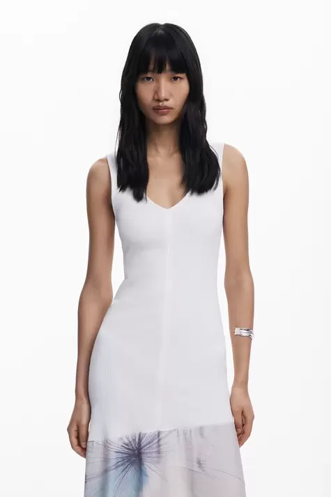 V-neck combined dress