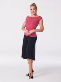 VAIN VERKOSSA! Putouskauluksinen toppi, kolme värivaihtoehtoa, DT-1847