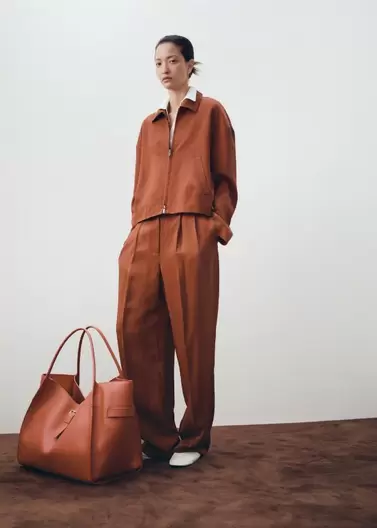 Linen-blend pleated trousers