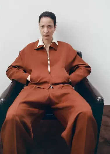 Linen-blend jacket with pockets