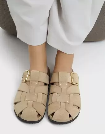 Bershka Cage mule sandals in beig