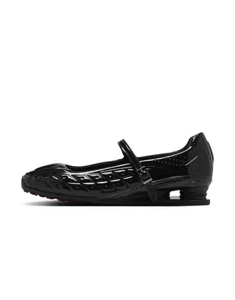 Nike Shox Calistra trainers in black