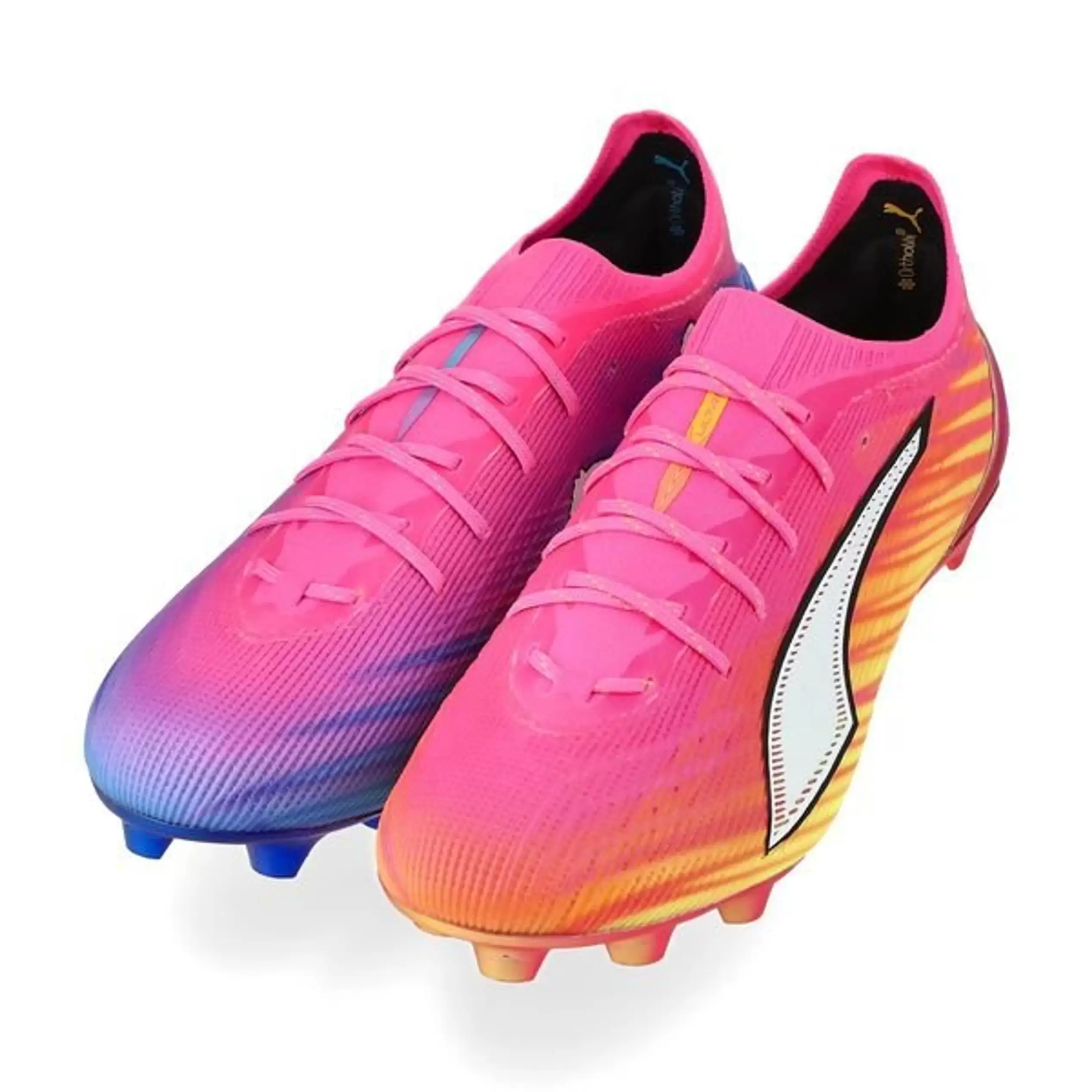 PUMA Ultra 6 Ultimate FG Showtime - Poison Pink/Valkoinen/Aurinkovirta/Sininen/Musta ENNAKKOTILAUS