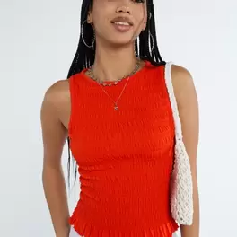 Small fitted top