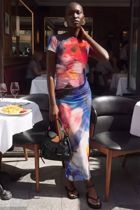Sleeveless printed dress