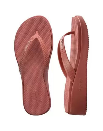 Havaianas high platform flip flops in pink