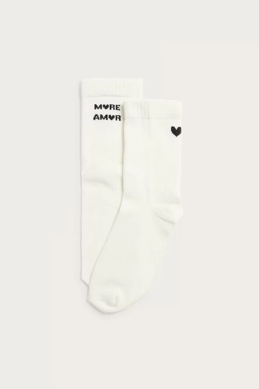 3,90 €Nykyinen hinta: 3,90 €12,99 €Normaalihinta: 12,99 €-70%