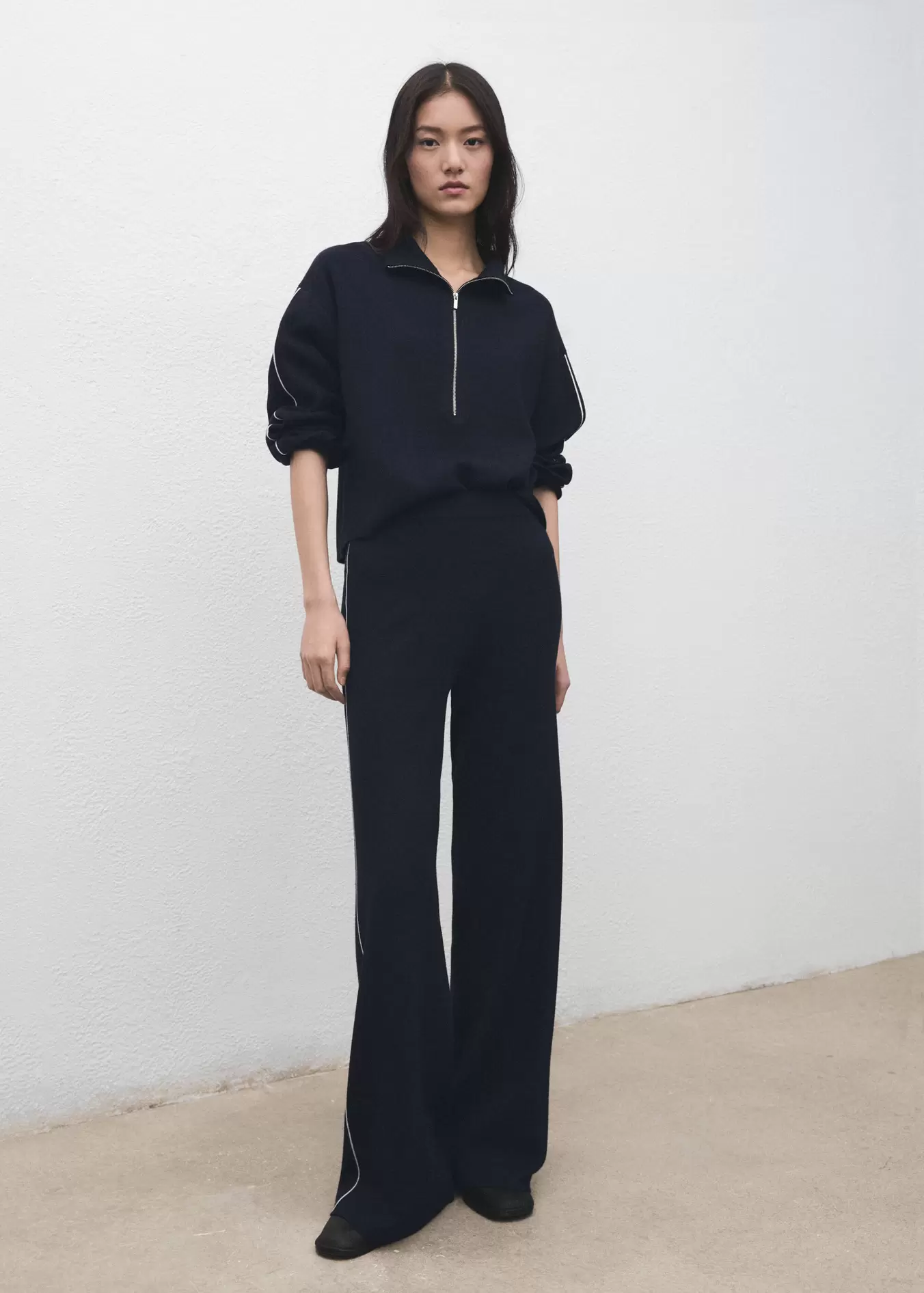 Zip neck contrast-stripe sweater