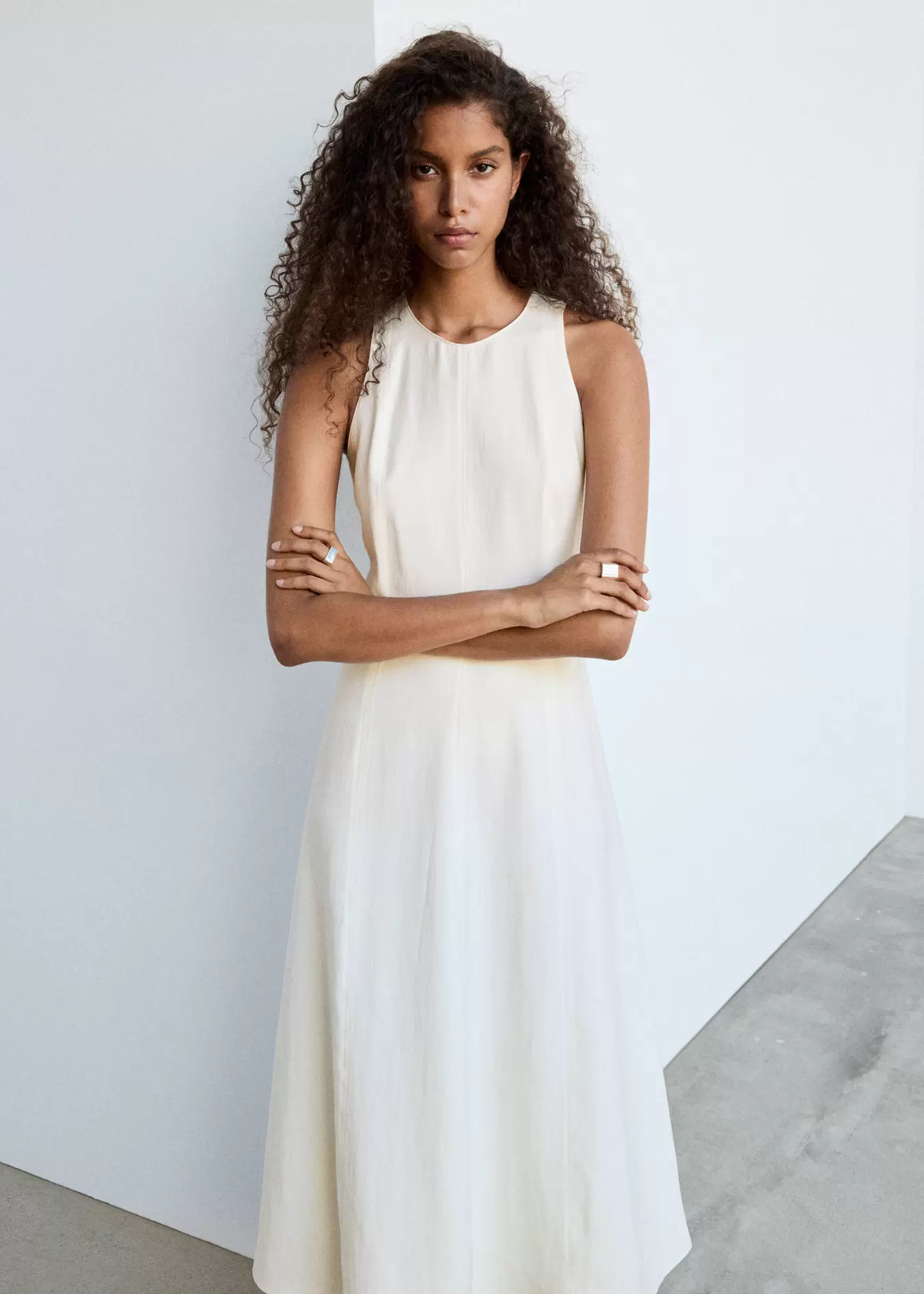 A-line dress with seam detail