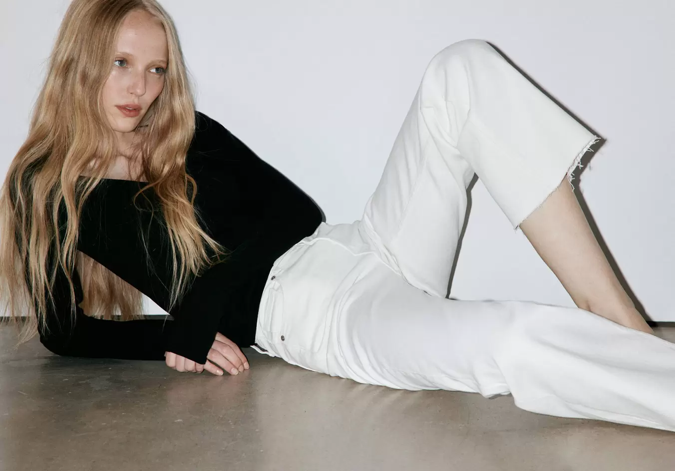 Sienna flared cropped jeans