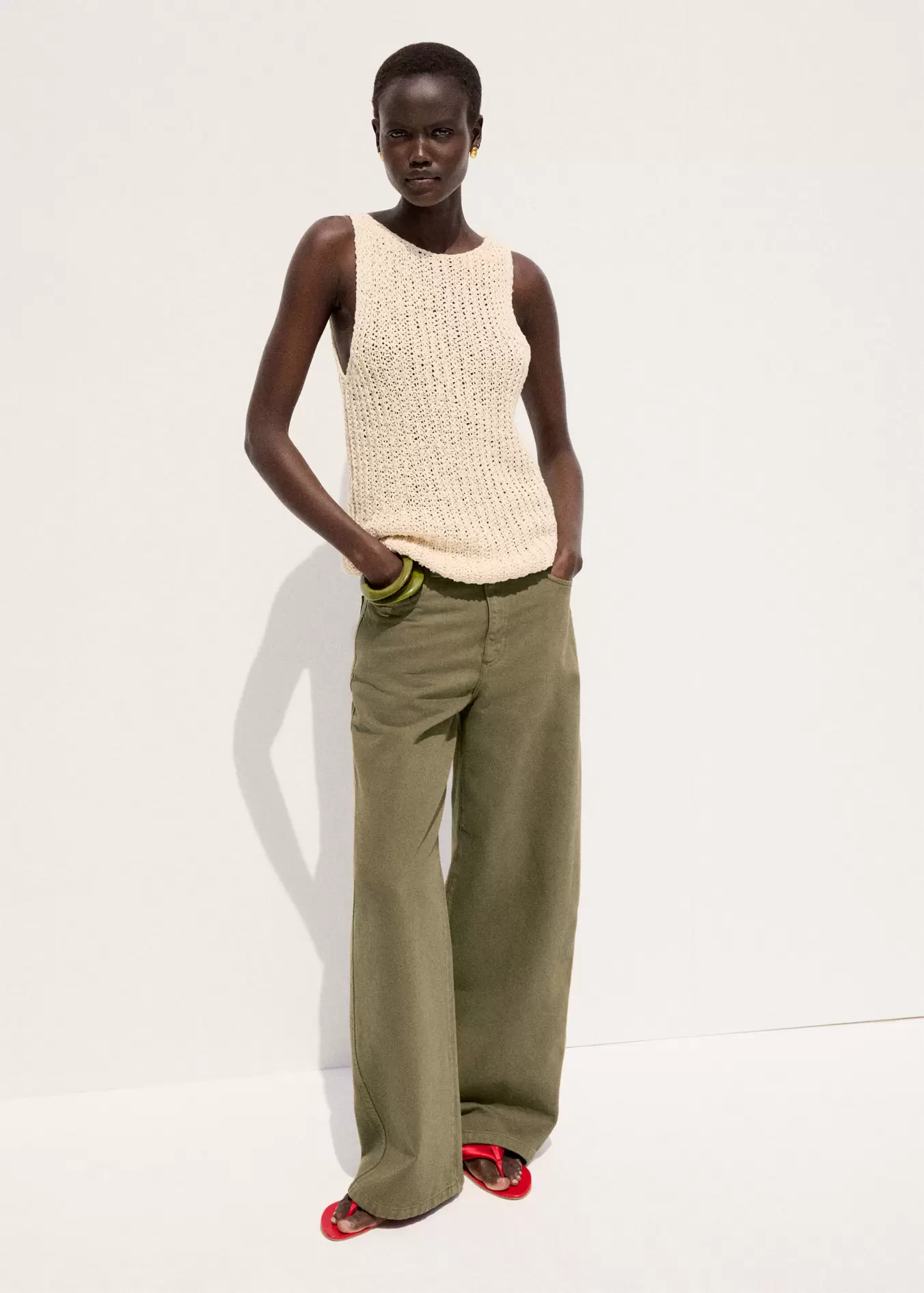 Mid-rise balloon jeans