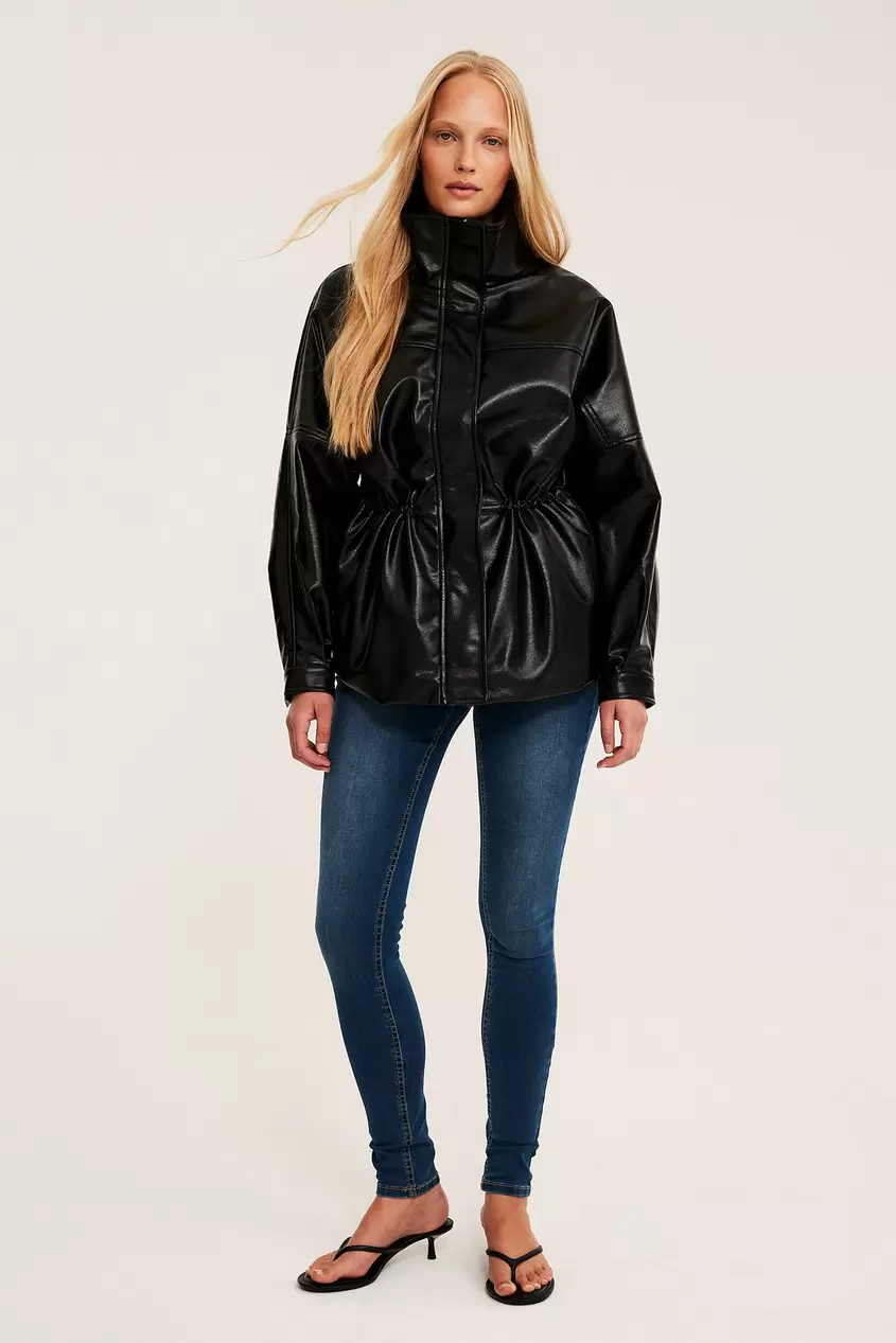 Super slim jeans high waist49,99 €Hinta 49,99 €-25%