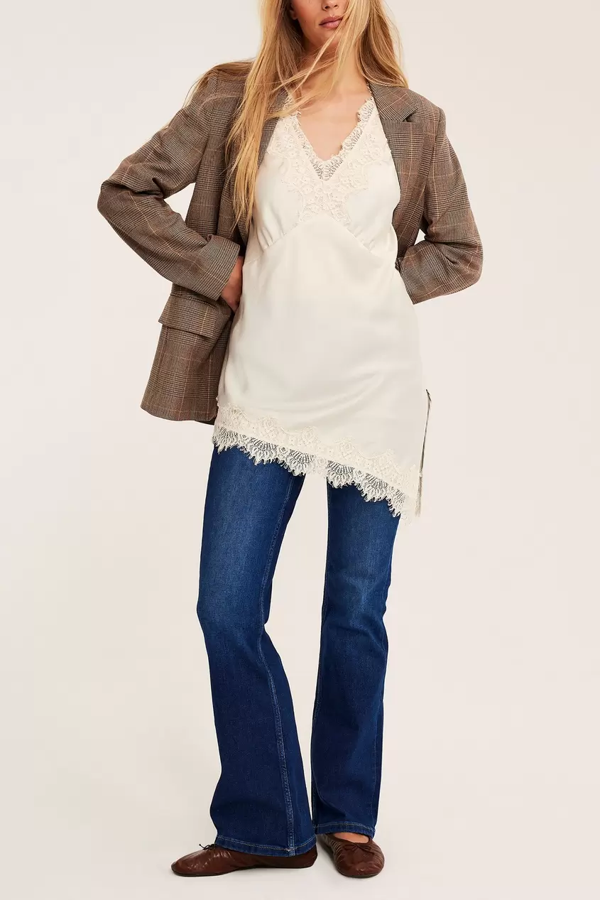 Flare jeans regular waist49,99 €Hinta 49,99 €