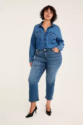 Cropped flare jeans high waist59,99 €Hinta 59,99 €