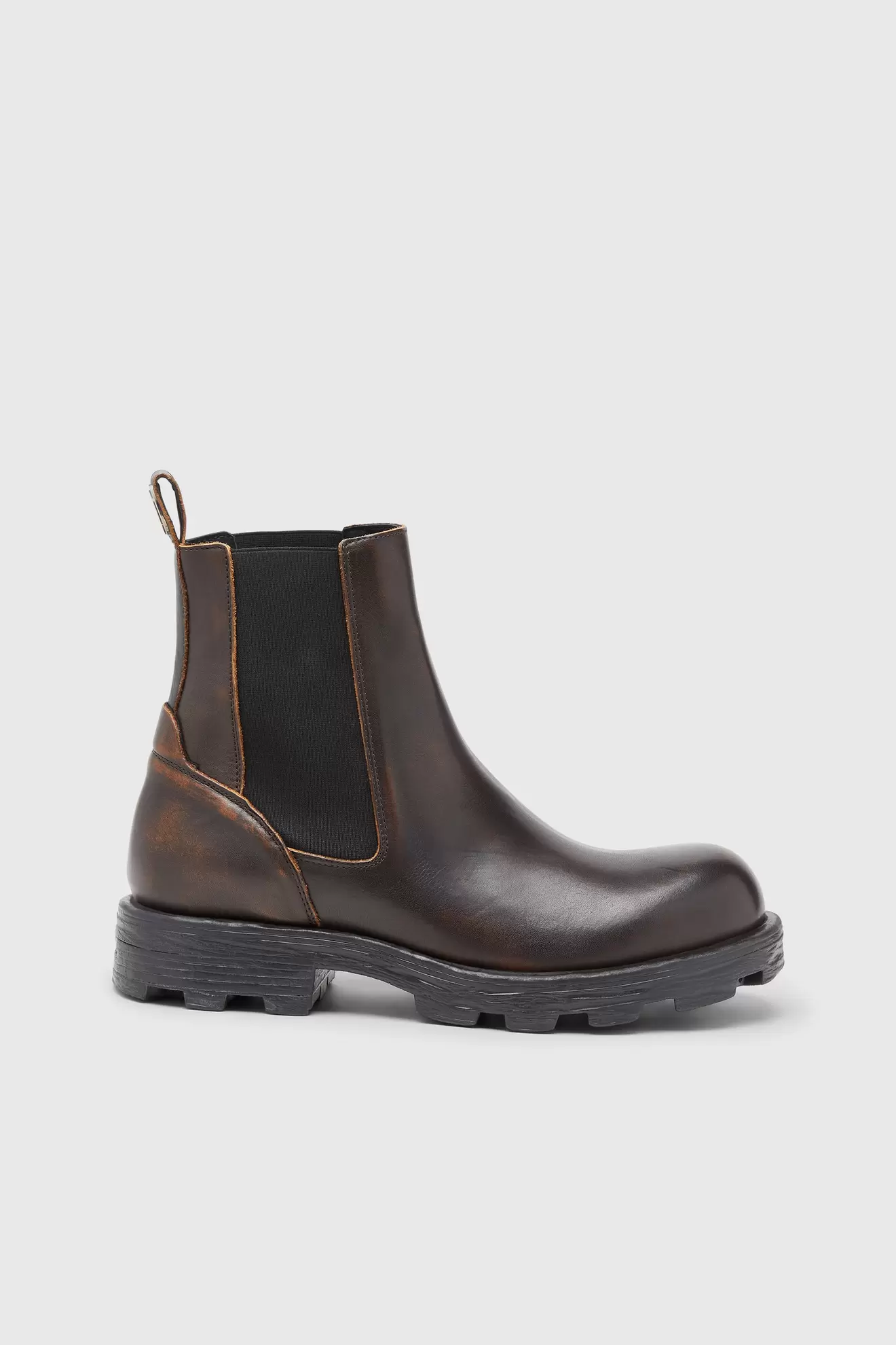 D-Hammer-Chelsea boots in brushed leather