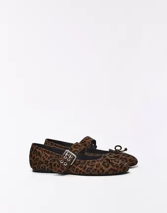 Bershka Leopard buckle ballerinas in brown