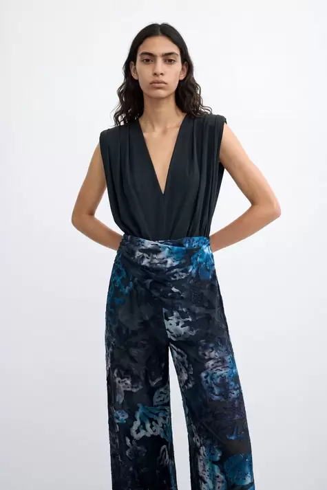 Long flocked jumpsuit