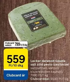 darabolt Gouda sajt zöld pesto ízesítéssel