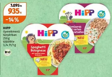 Gyerekmenü tányérban