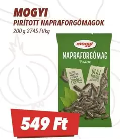 Pörkölt napraforgómagok