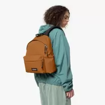 EASTPAK
										PADDED PAK'R                                                                                    CARAMEL BROWN