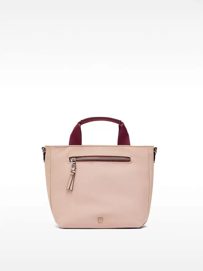 Lunch bag with texture