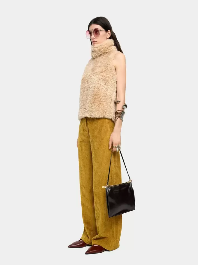 Vest with fur effect