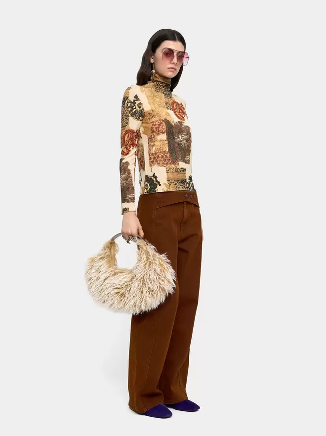 Handbag with fur effect