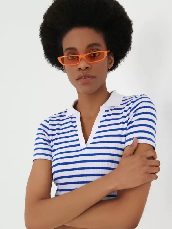 Bordás kötésű crop top
