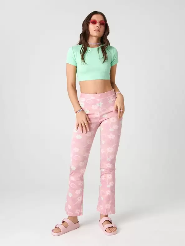 Crop top megkötővel