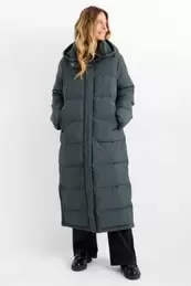 Quilted coat with hood - water-repellent