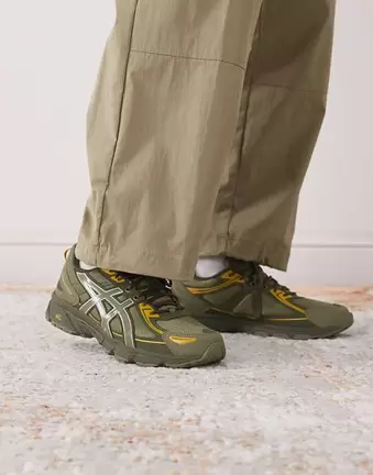 Asics Gel-Venture 6 trainers in olive canvas