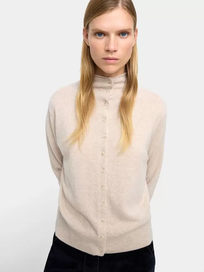 Cardigan with 100% cashmere