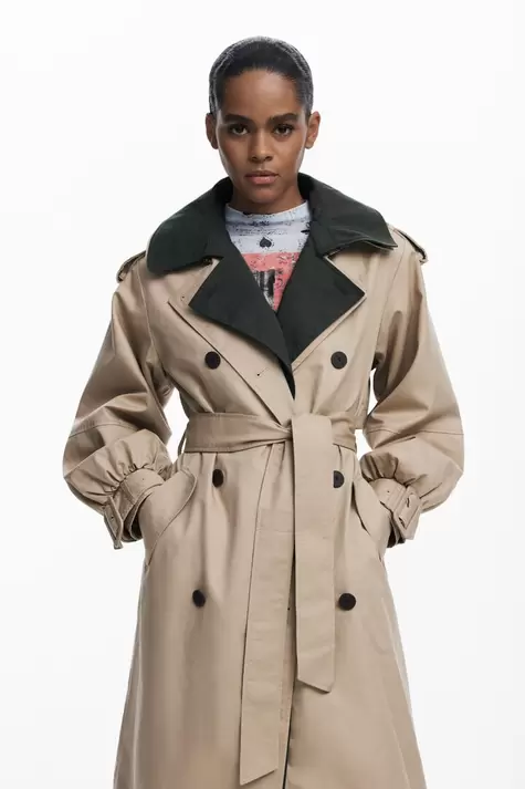Double-lapel trench coat