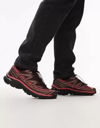 Salomon XT-6 Skyline trainers in black coffee and rouge red