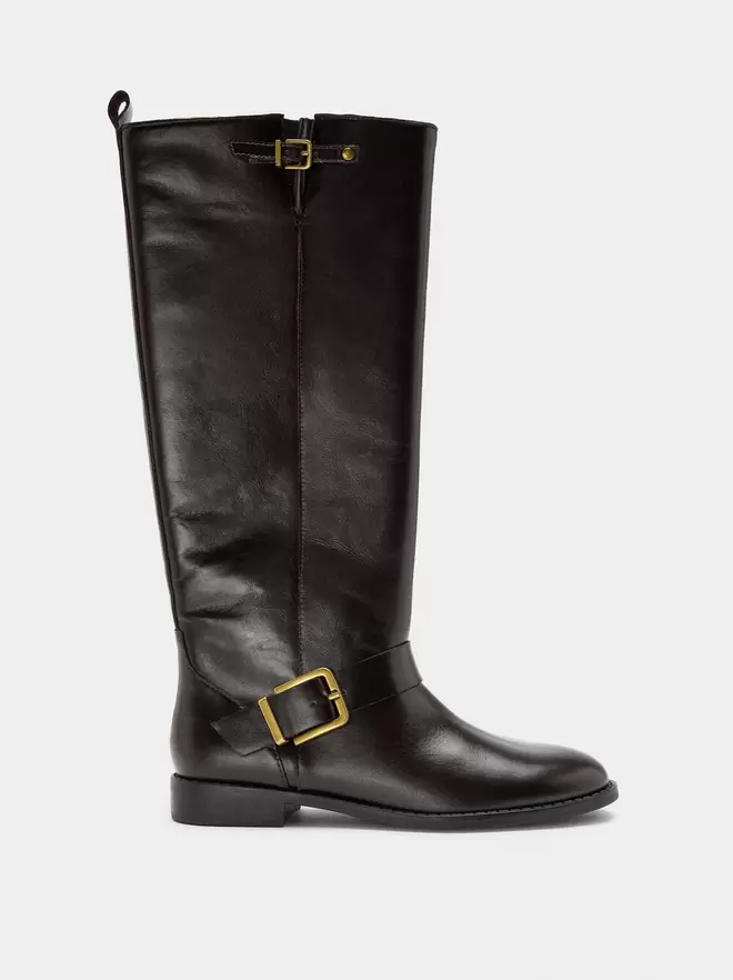 High leather boots with buckles