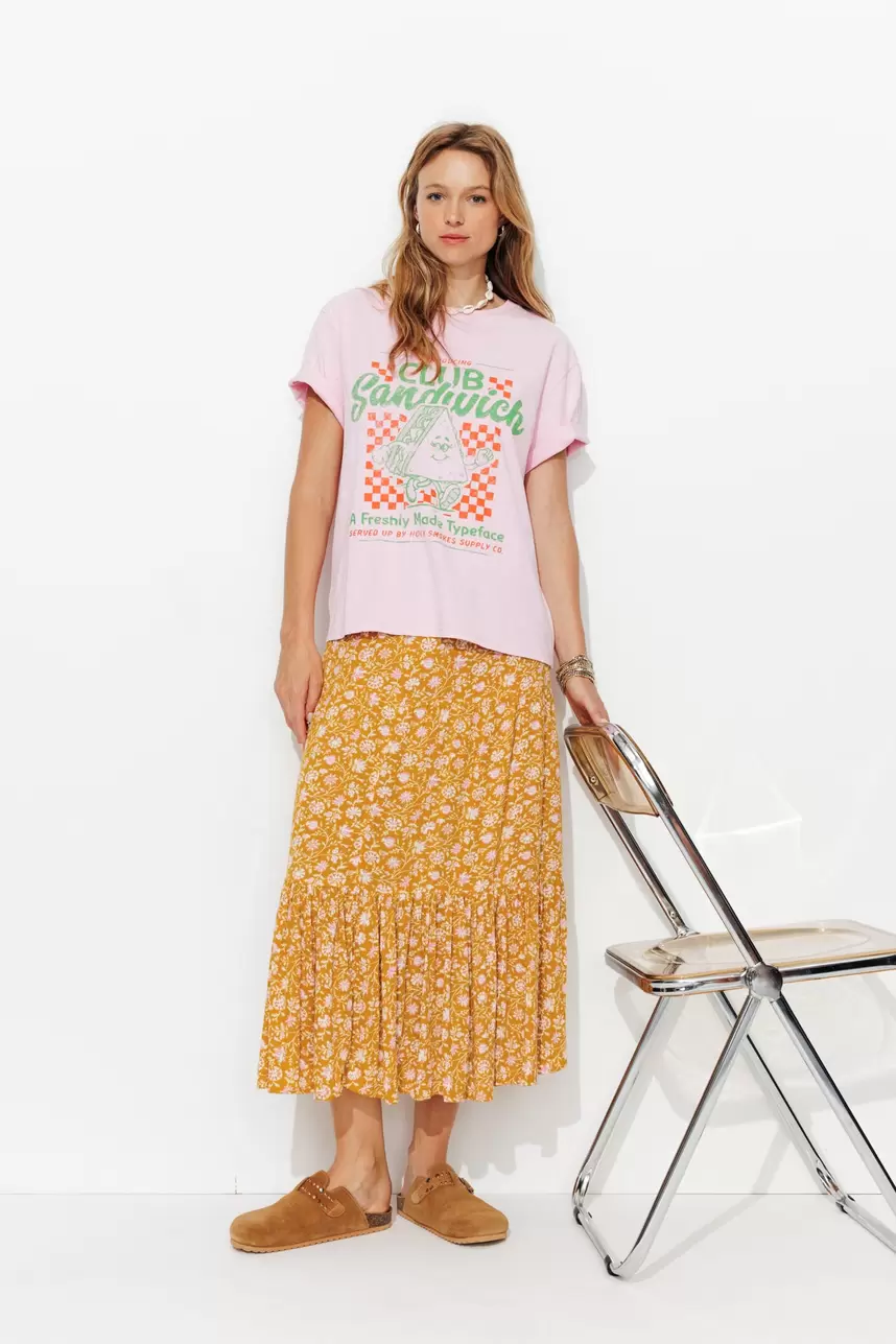 Patterned flared skirt