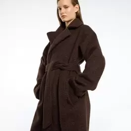 Coat with belt
