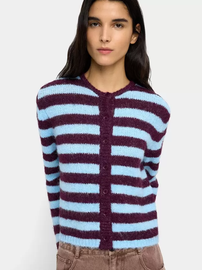 Knit cardigan with stripes