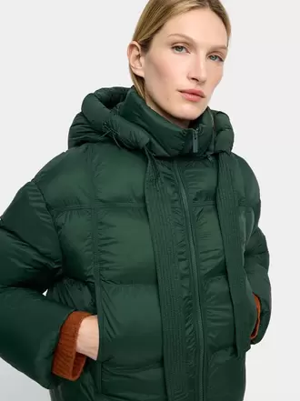 Quilted coat with removable hood
