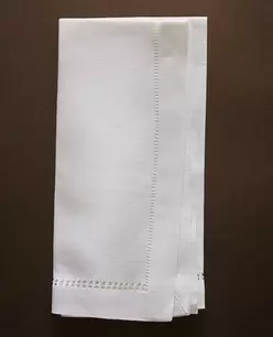 PACK OF HEMSTITCHED EMBROIDERED NAPKINS (PACK OF 2)