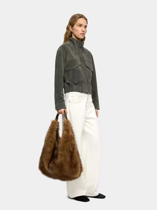 Hobo bag with hair effect