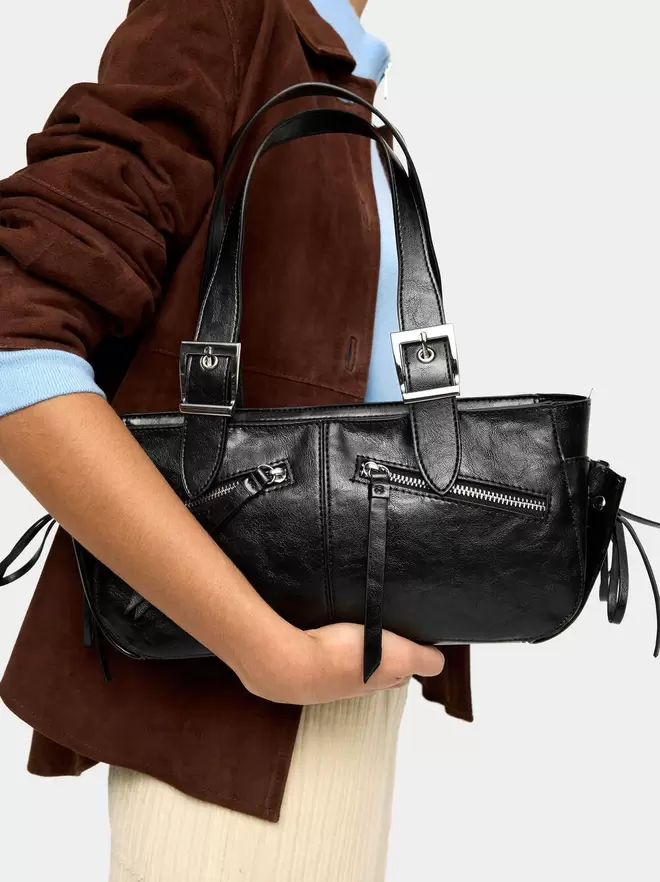 Cracked-effect shoulder bag