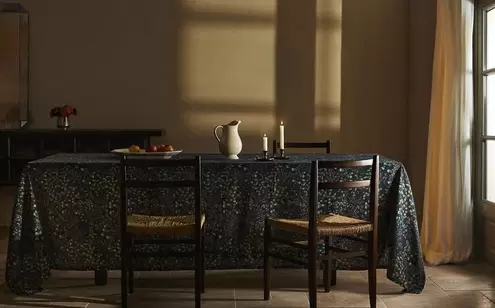 COTTON AND LINEN FLORAL CHRISTMAS TABLECLOTH