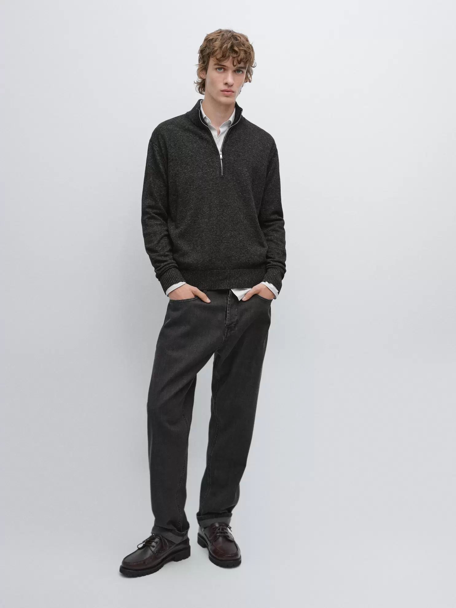 Mock neck knit sweater